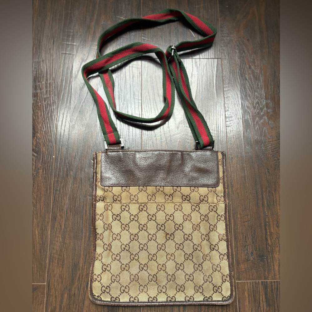 Gucci crossbody